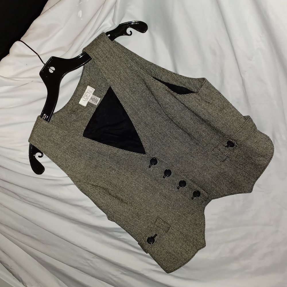 Ann Taylor Loft Petites vest